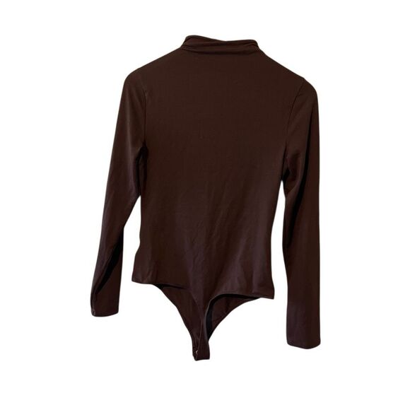 Express Body Contour Cozy Mock Neck Brown Cutout thong Bodysuit Size Medium NWT - Picture 4 of 6